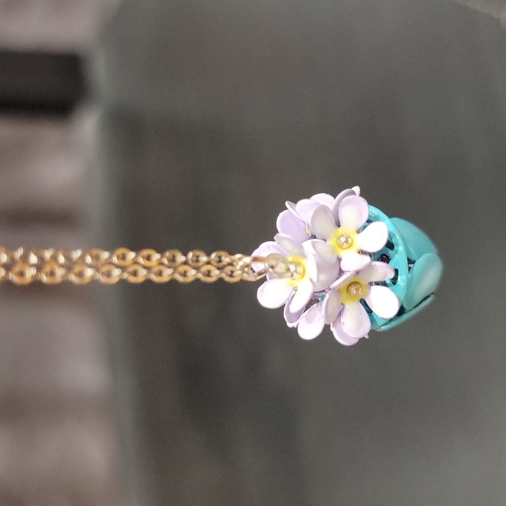 Accessorize 3D Floral Necklace